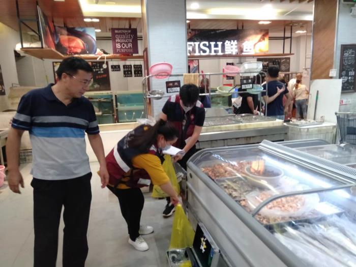 崇阳县市场监督管理局开展海鲜冷冻食品专项检查