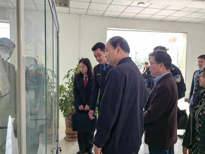 市知识产权联合保护机构调研组一行来崇实地调研
